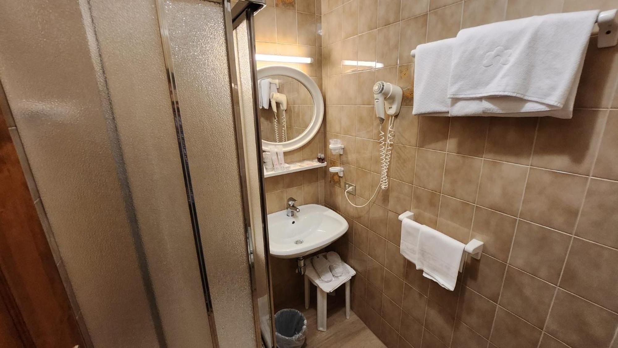 Inter Hotel B&B Vigo di Fassa Kamer foto
